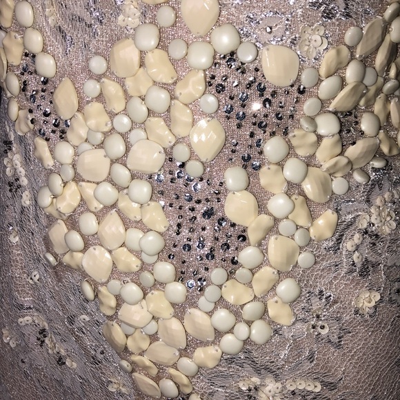 Mandalay one scholder cream Size 6 - Picture 7 of 15